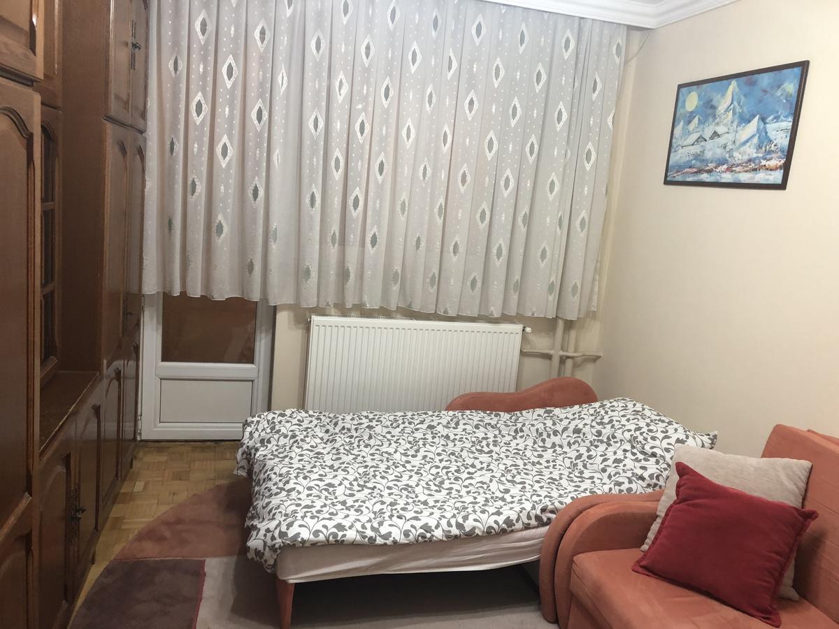 Ulpiana Apartment Priștina Exterior foto